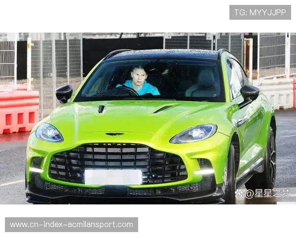 哈兰德豪车被涂鸦,粉丝断然讨伐行为者