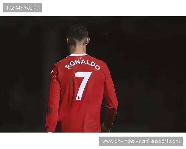 C罗在个人平台公开鼓励退役球员再就业,话题正向扩散